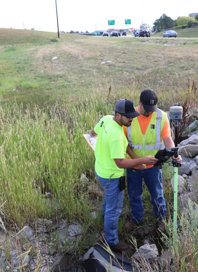 JEO surveyors work on project in the field